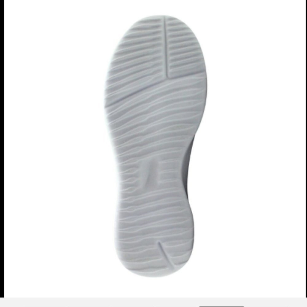 ATHLETIC WORKS Sneakers Womens Black White Comfort Trainers Memory Foam Shoes - Picture 3 of 7